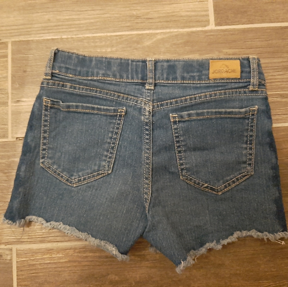 Jordache - Picture 2 of 4